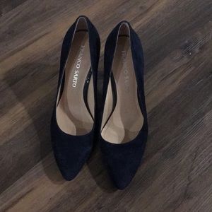 Franco Sarto Navy Heels